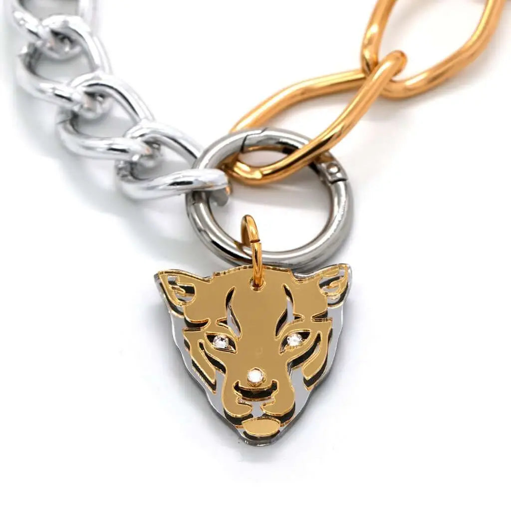 Zarahskull earrings "XOXO"