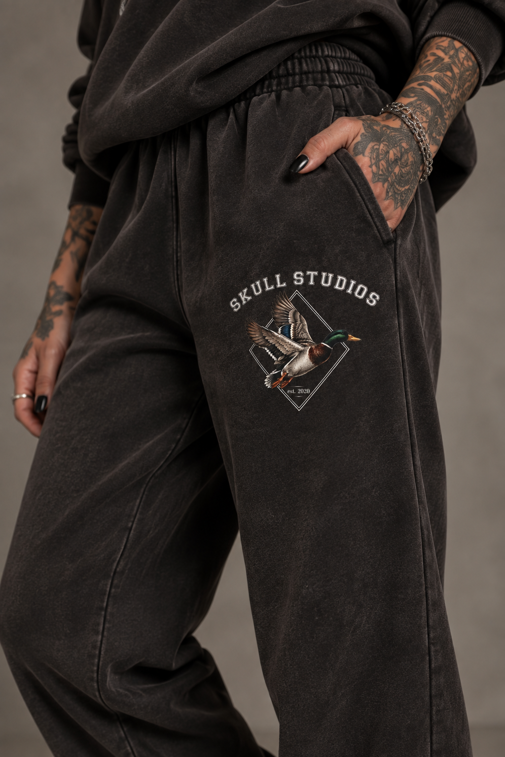 Sweatpants vintage black "Ducki"