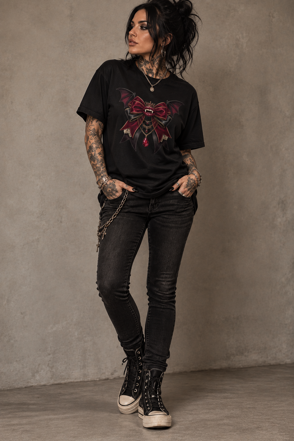 “ZarahSkull” shirt “Middle Finger” BLACK