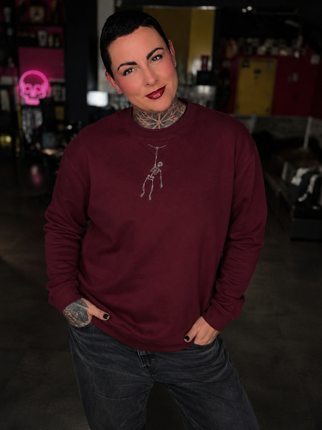 “ZarahSkull" Sweater burgundy „hanging Skeleton“