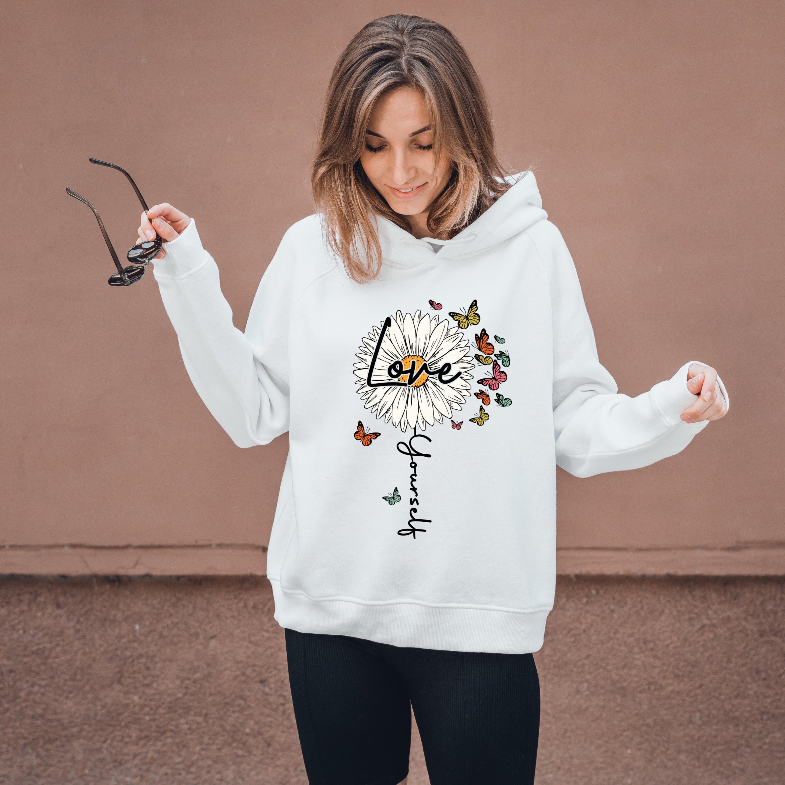 "ZarahSkull" Hoodie WHITE "love yourself"