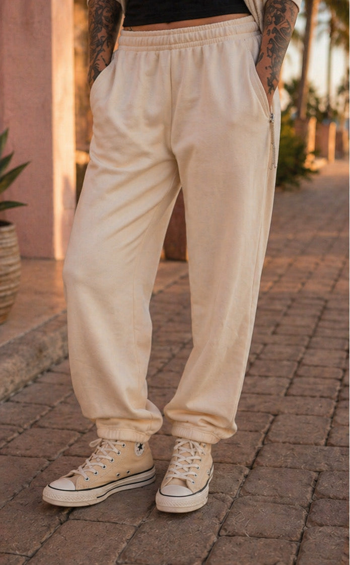 „ZarahSkull" Sweatpants white sand
