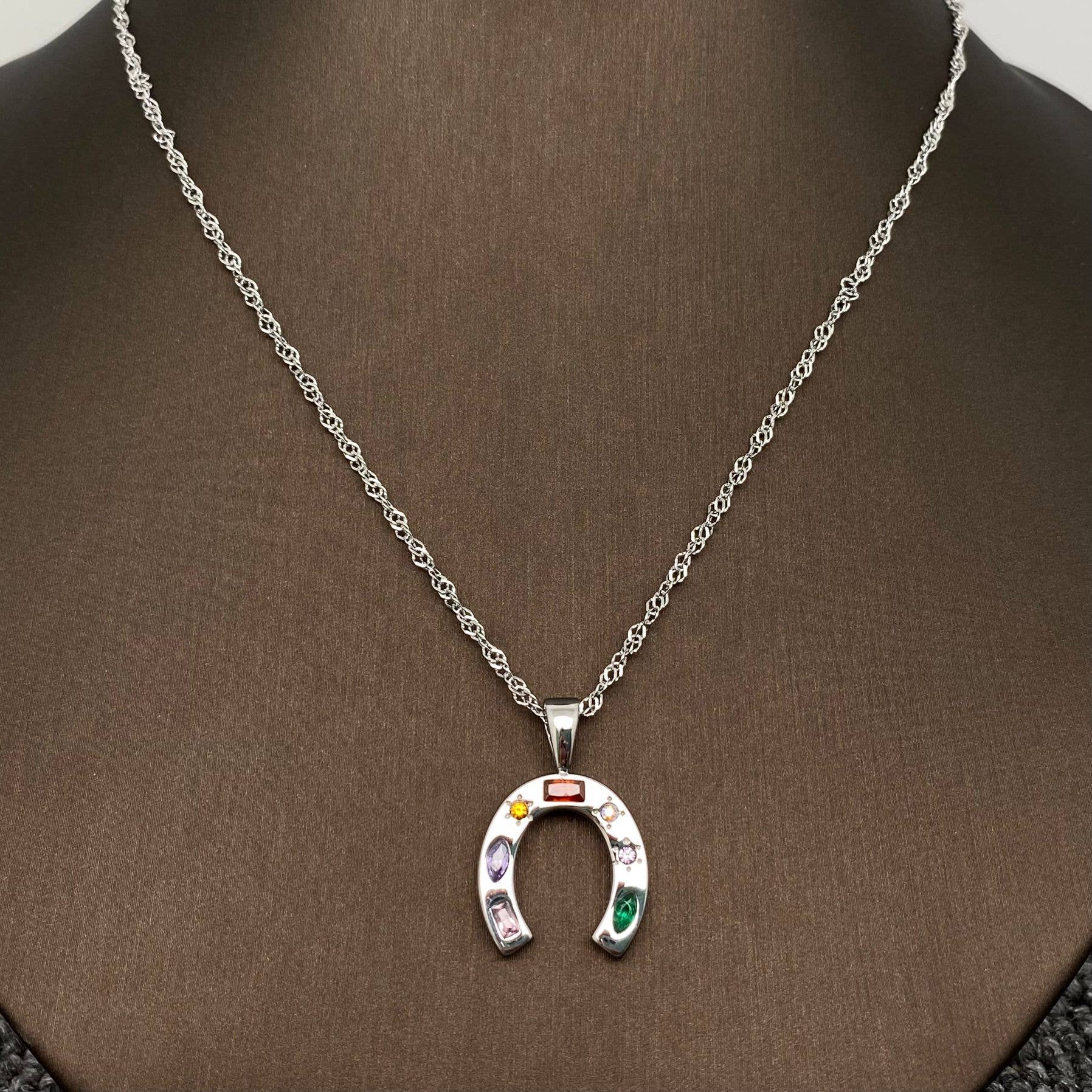 Hufeisen-Anhänger Halskette