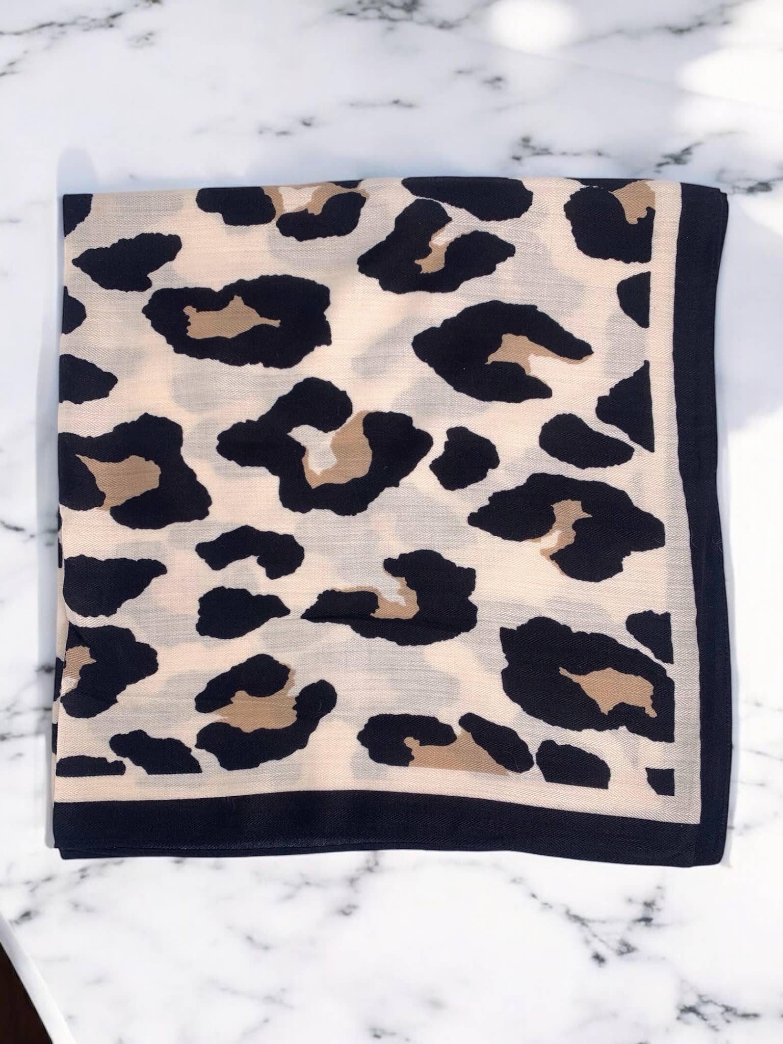 Zarah Skull Tuch Leo camel