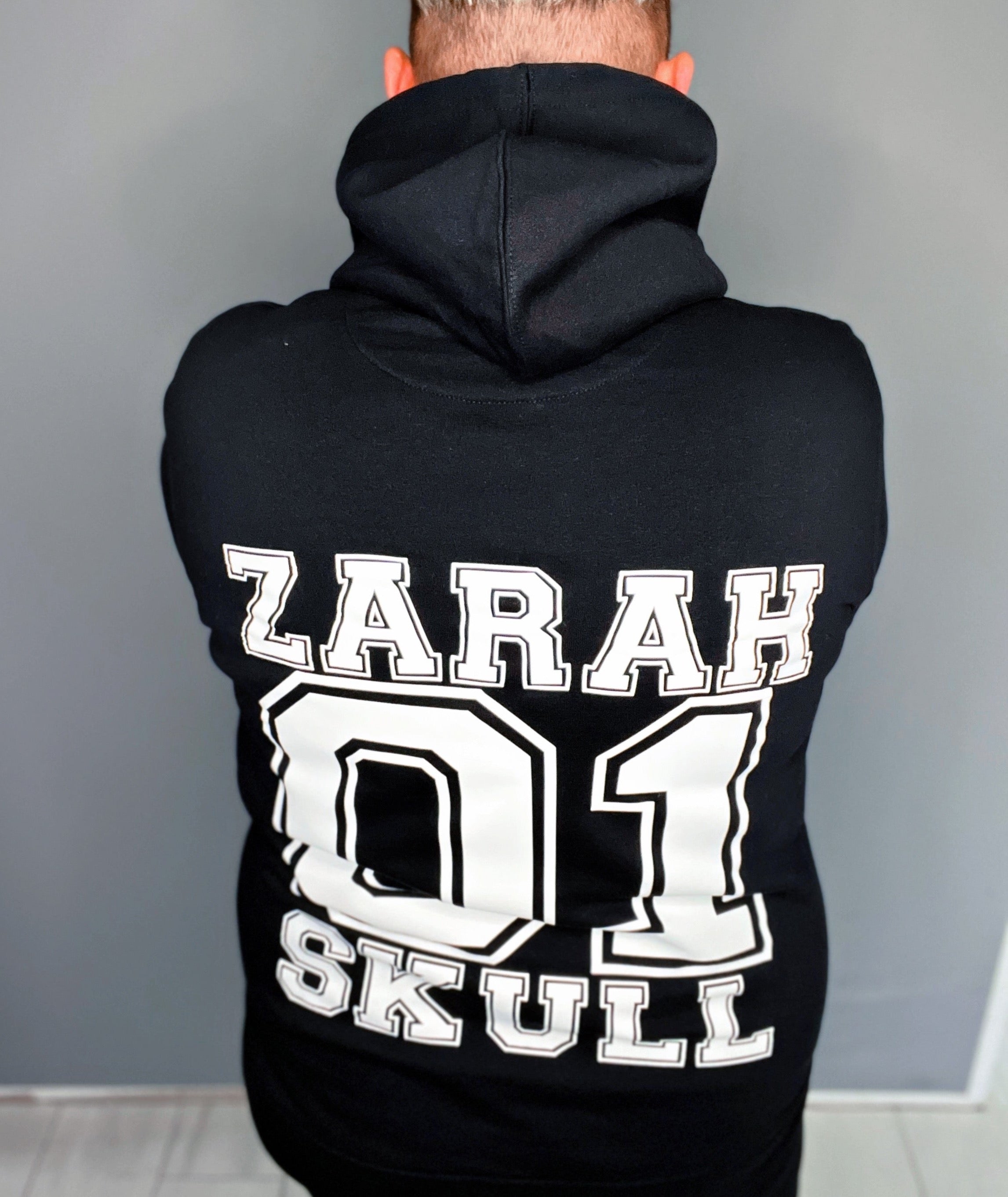 "ZarahSkull" Hoodie "01" BLACK