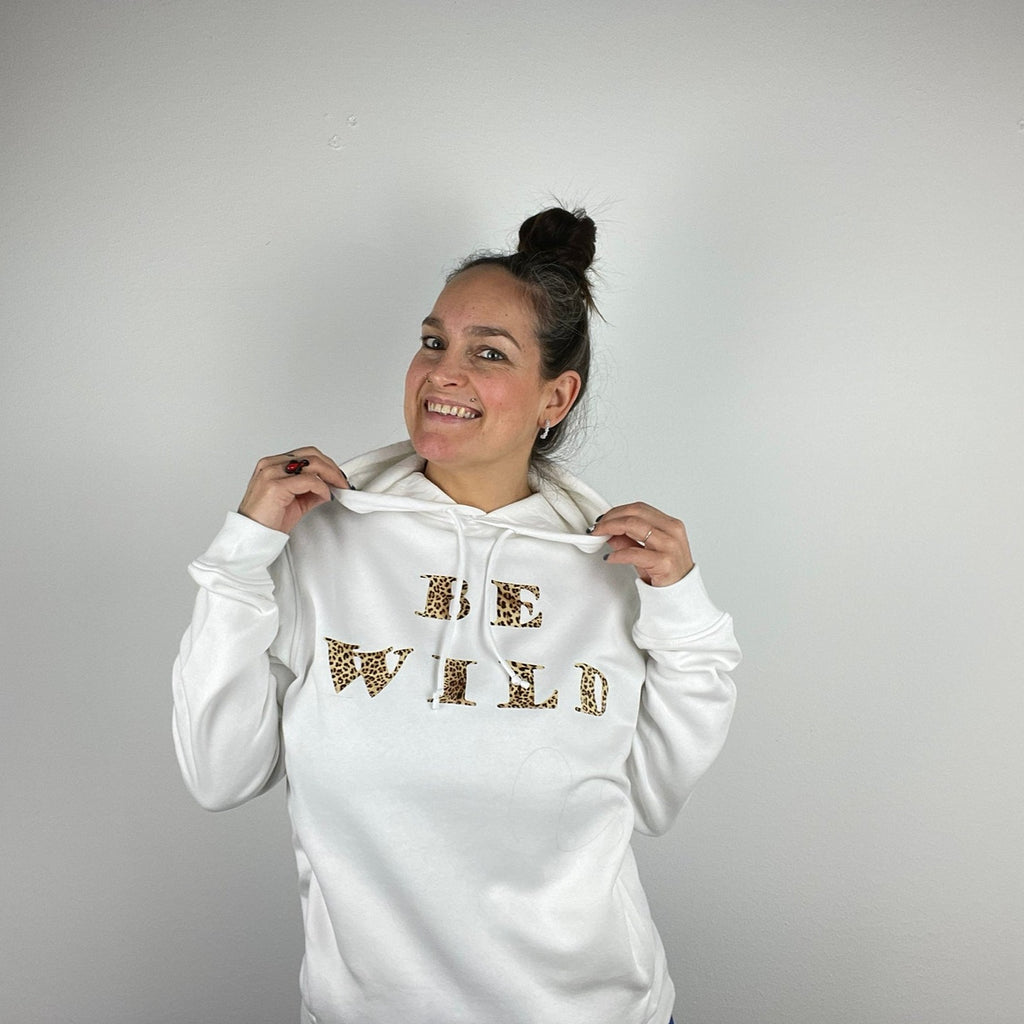 "ZarahSkull" Organic Hoodie WHITE "BE WILD" LEO